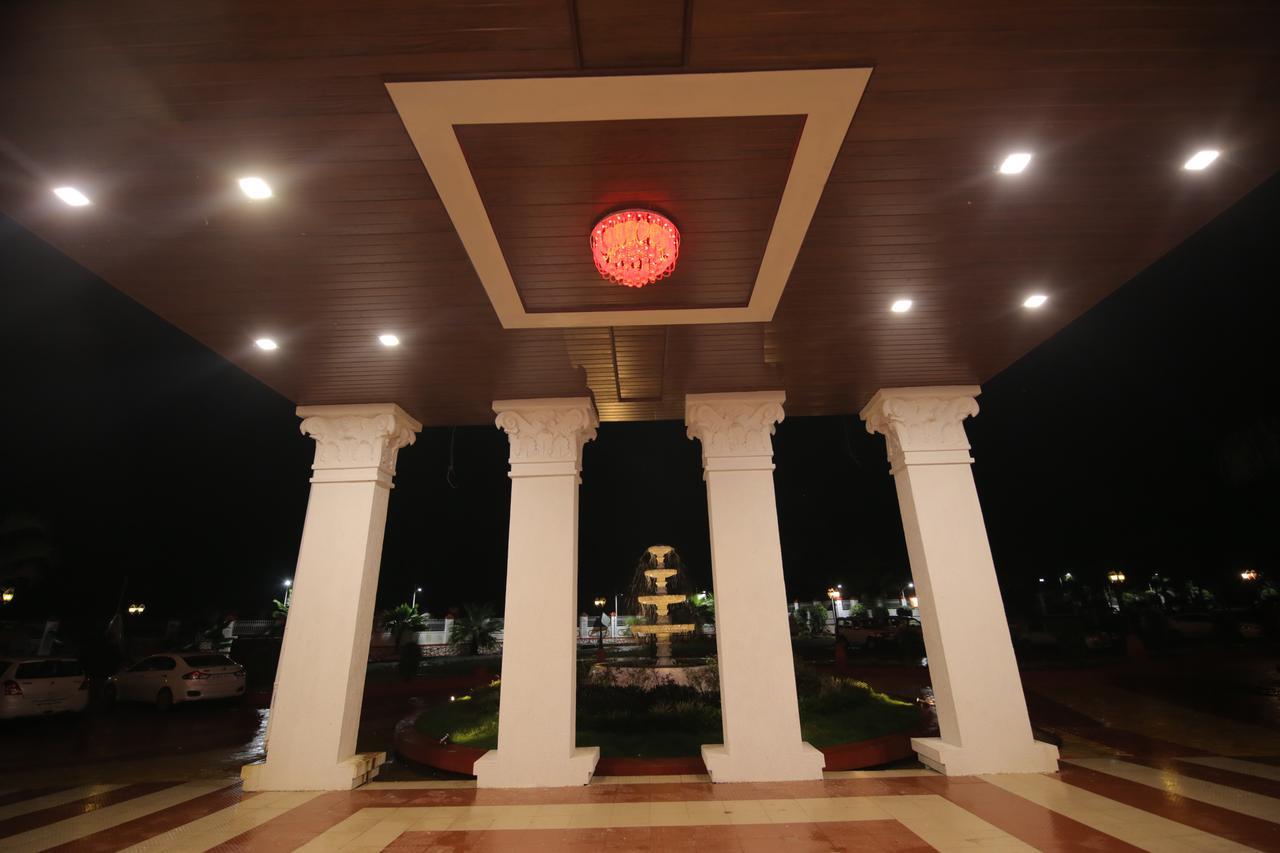 Saubhagya Inn International Лакнау Екстериор снимка