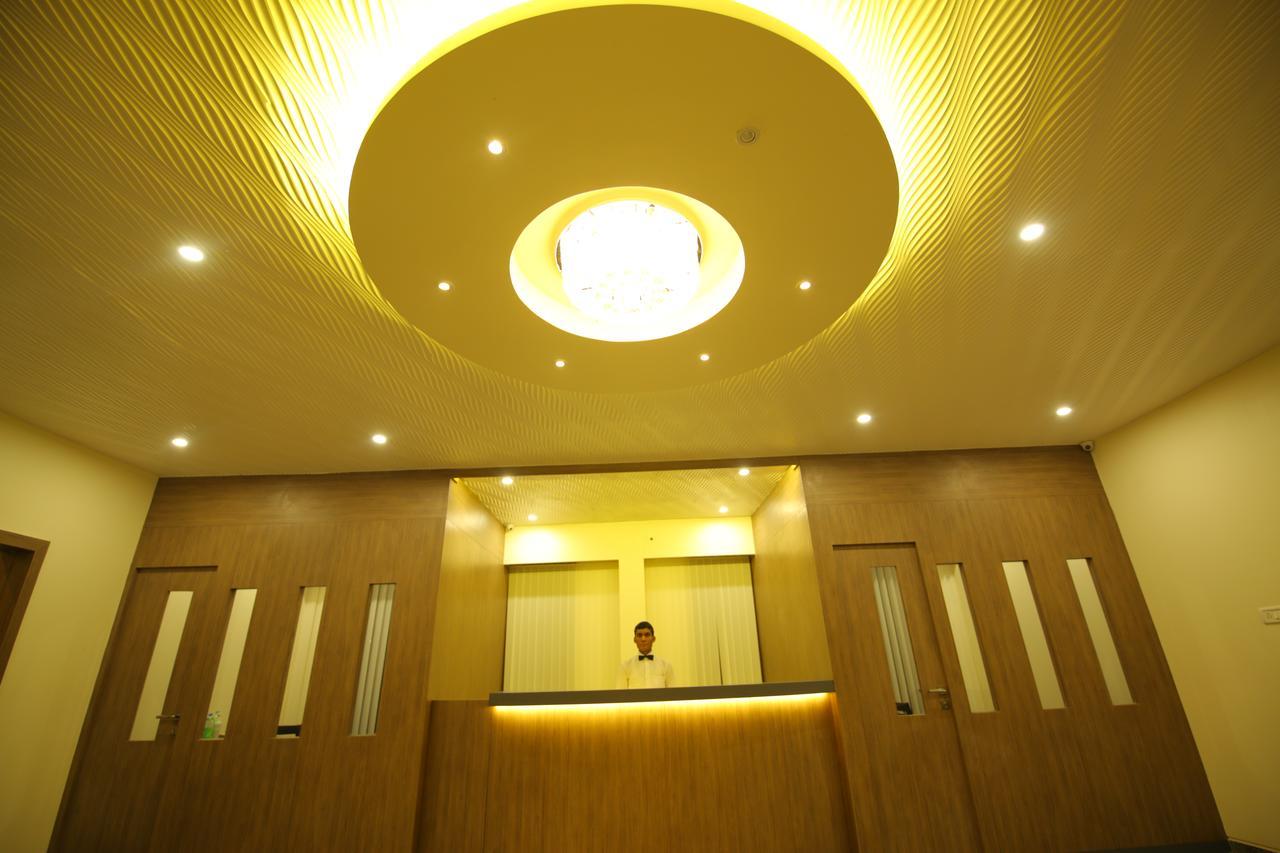 Saubhagya Inn International Лакнау Екстериор снимка