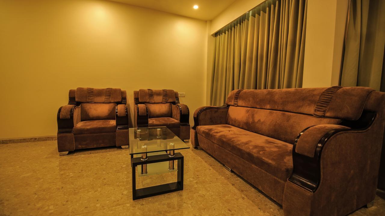 Saubhagya Inn International Лакнау Екстериор снимка